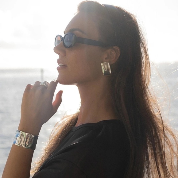 Silver Irregular Rugged Big Square Earrings - Picture 4 of 7